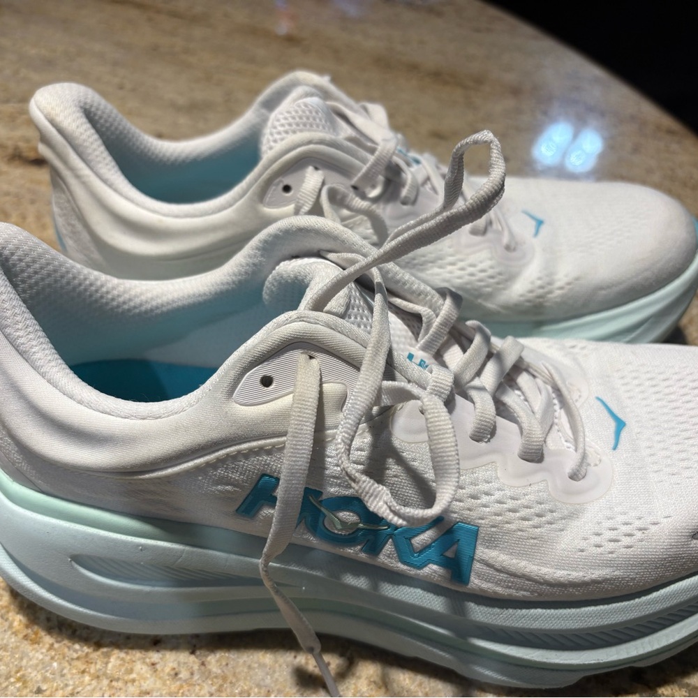 Hoka Bondi 9 Women's White and Aqua Sneakers